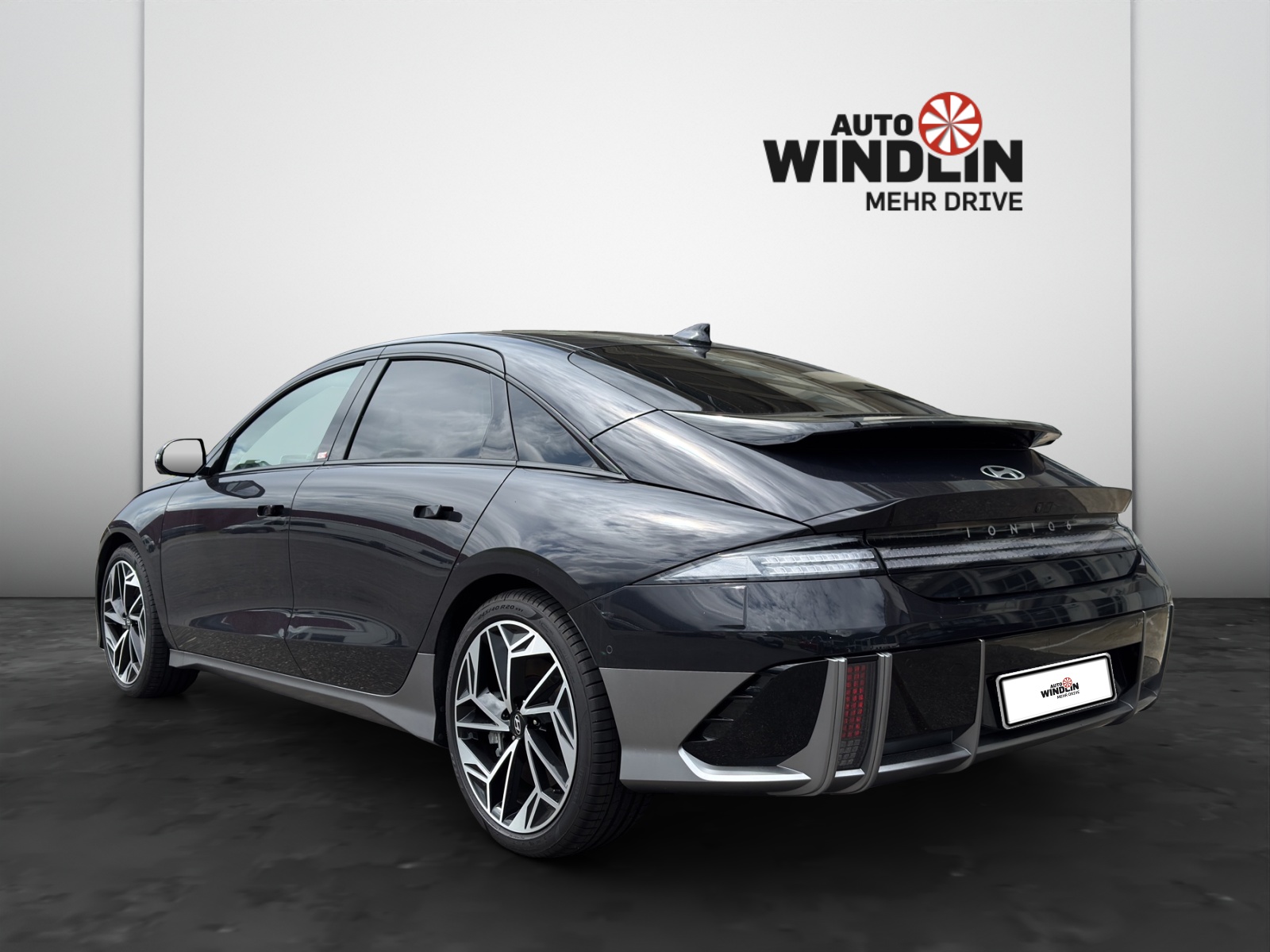 HYUNDAI Ioniq 6 Launch Edition 4WD 77.4kWh + 20''-showroom-element-2
