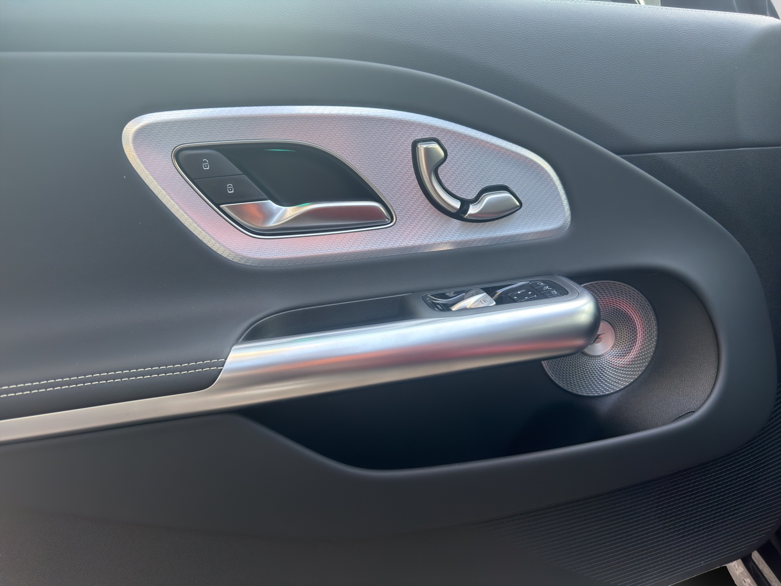 Image MERCEDES-BENZ CLA-350 CLA Shooting Brake 350 4Matic 85 kWh EQ