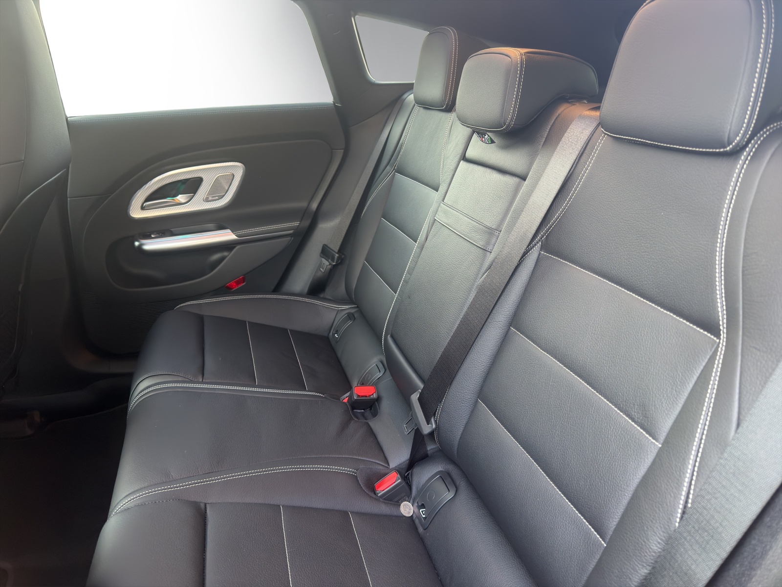 Image MERCEDES-BENZ CLA-350 CLA Shooting Brake 350 4Matic 85 kWh EQ