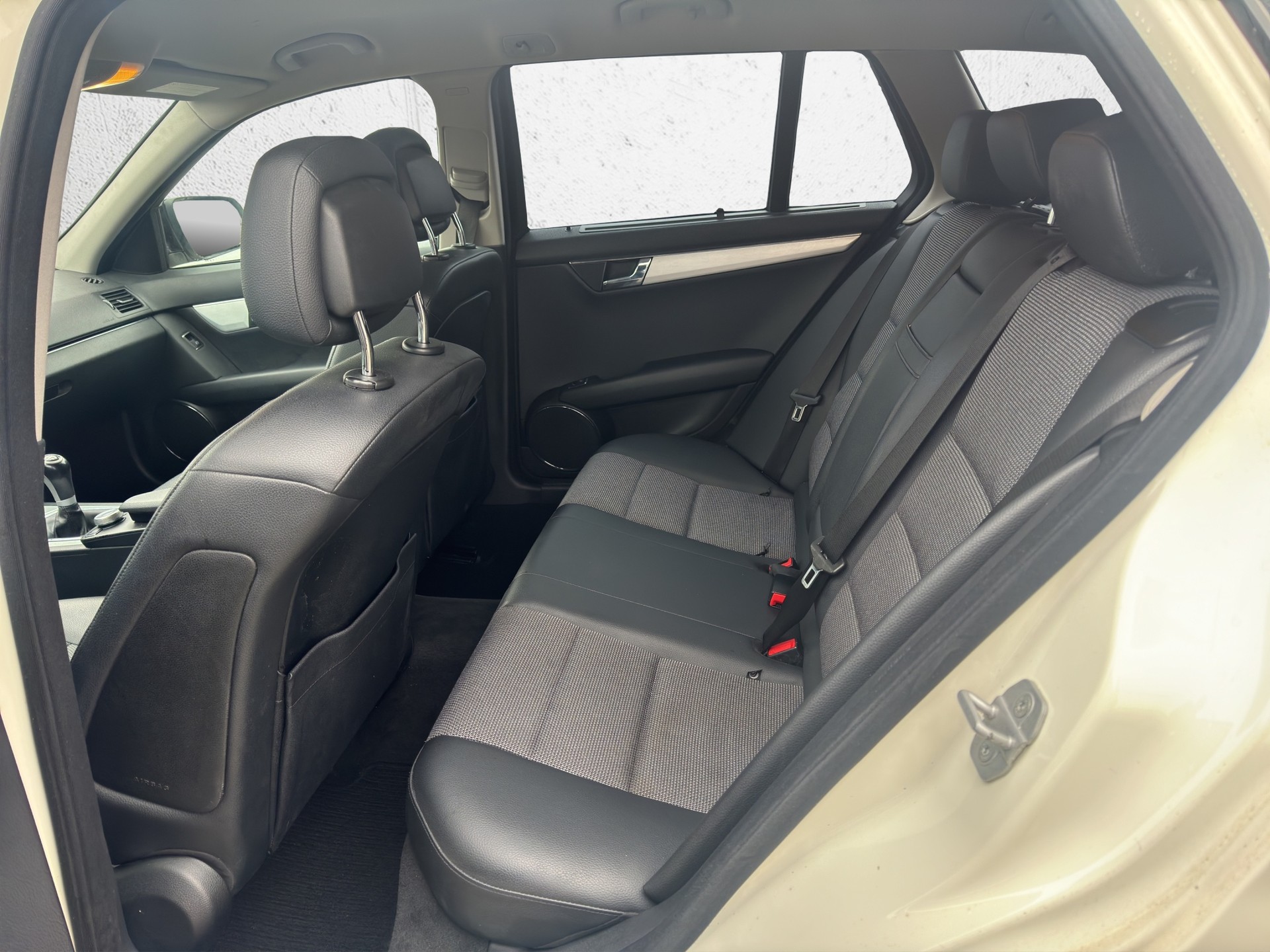 MERCEDES-BENZ C 180 Kompressor Elégance-image-3