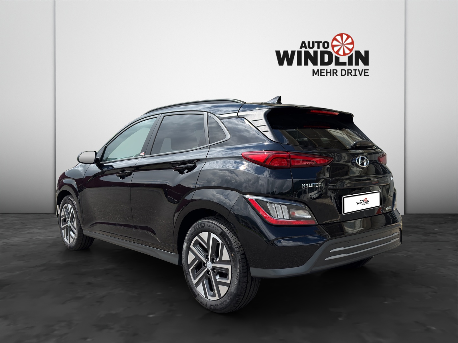 HYUNDAI Kona Electric Vertex-showroom-element-1