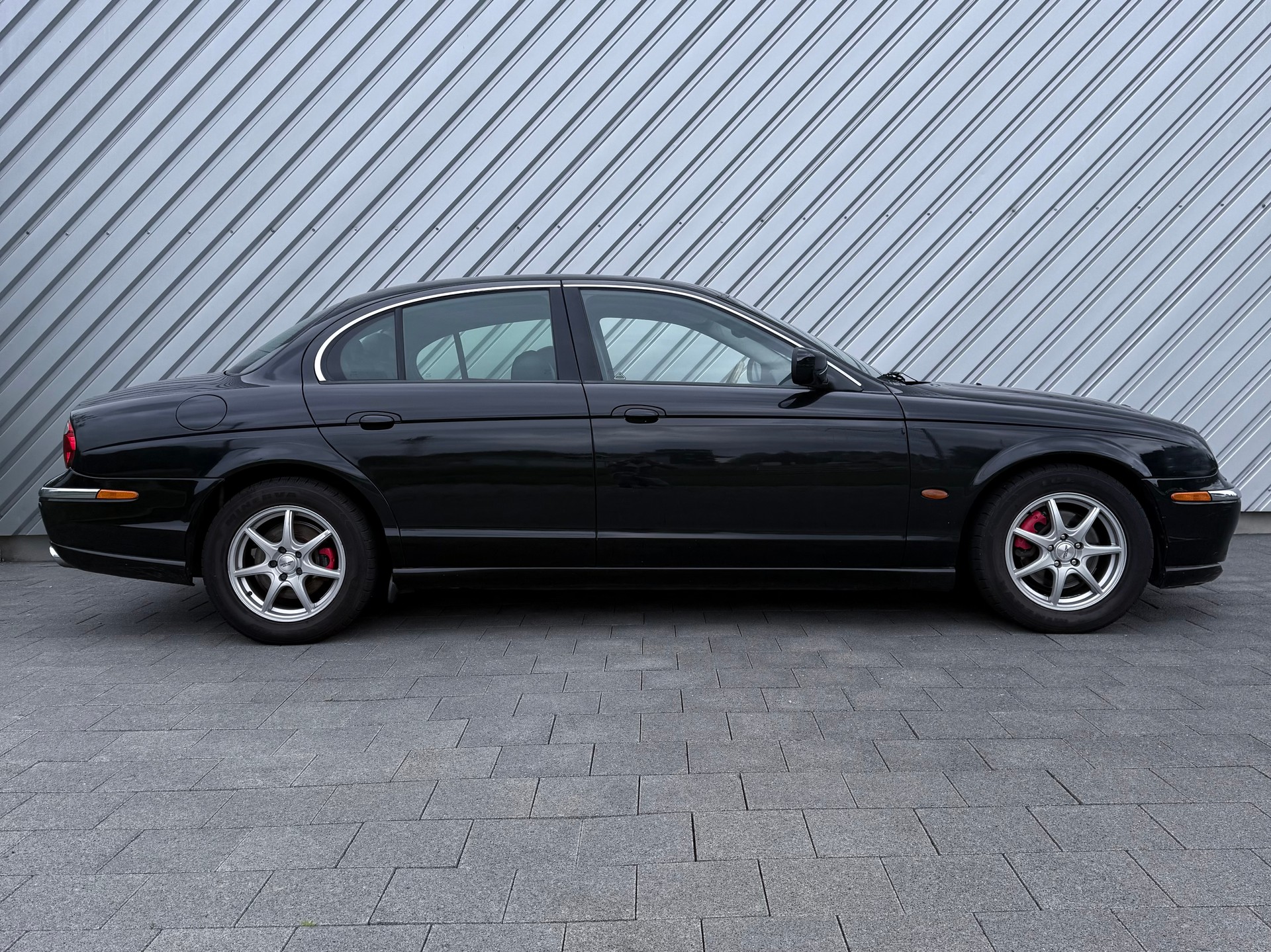 JAGUAR S-Type 3.0 V6-showroom-element-1