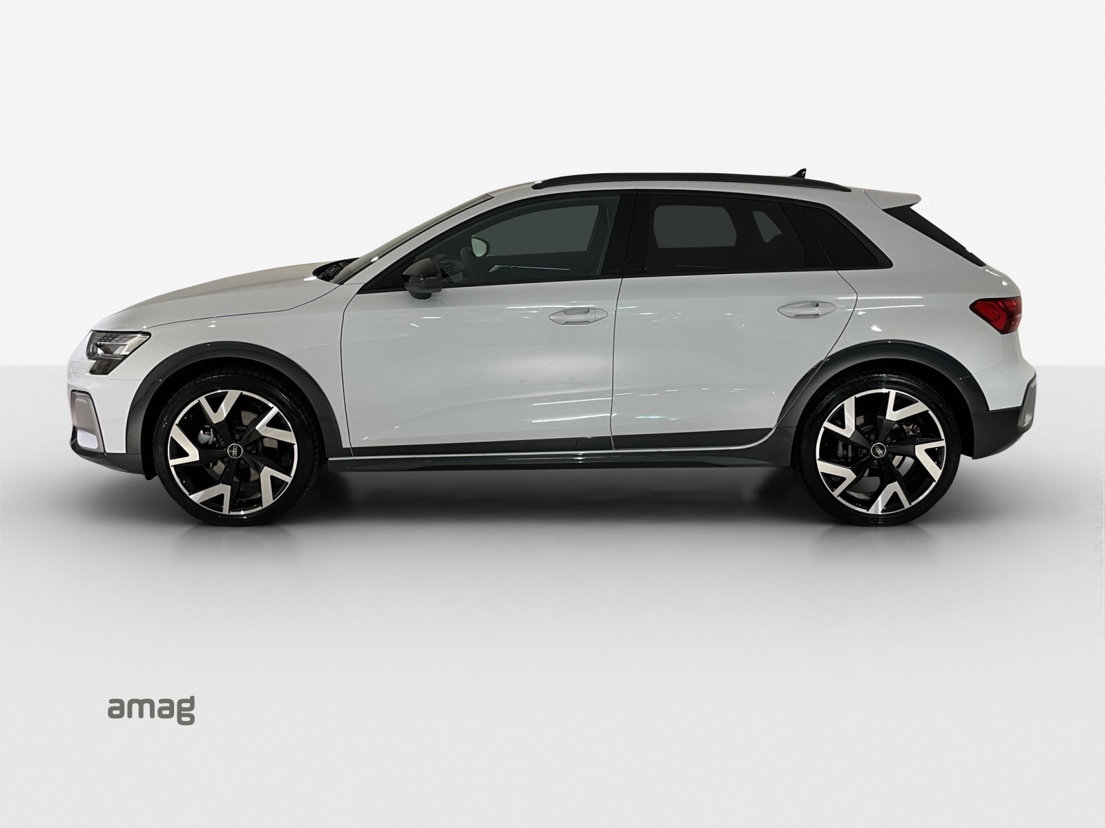 AUDI A3 allstreet 35 TFSI S-tronic-showroom-element-1