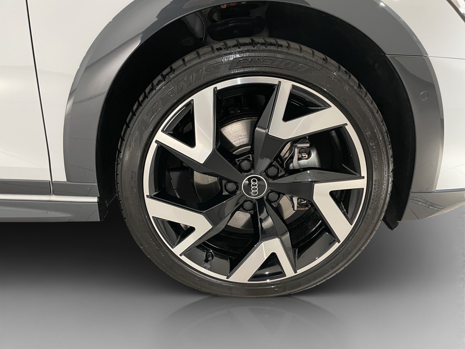 AUDI A3 Sportback 35 TDI advanced-image-14