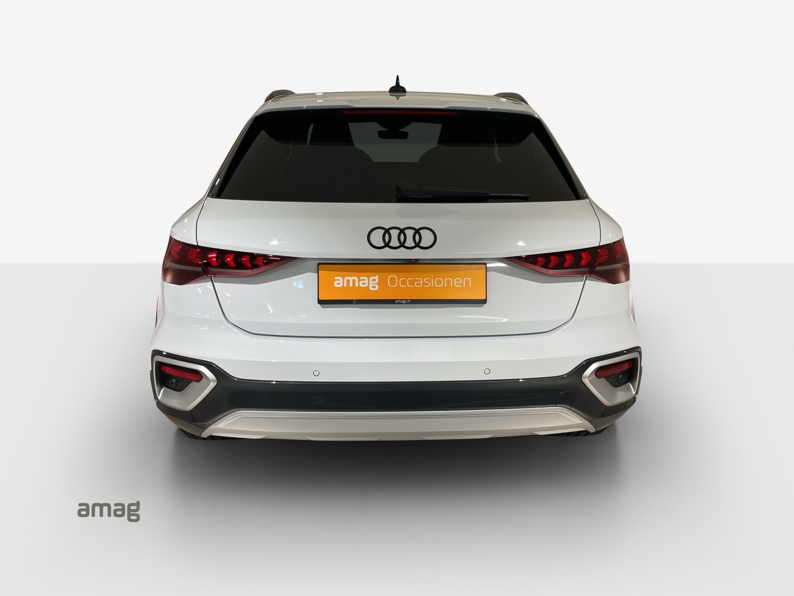 AUDI A3 allstreet 35 TFSI S-tronic-showroom-element-3
