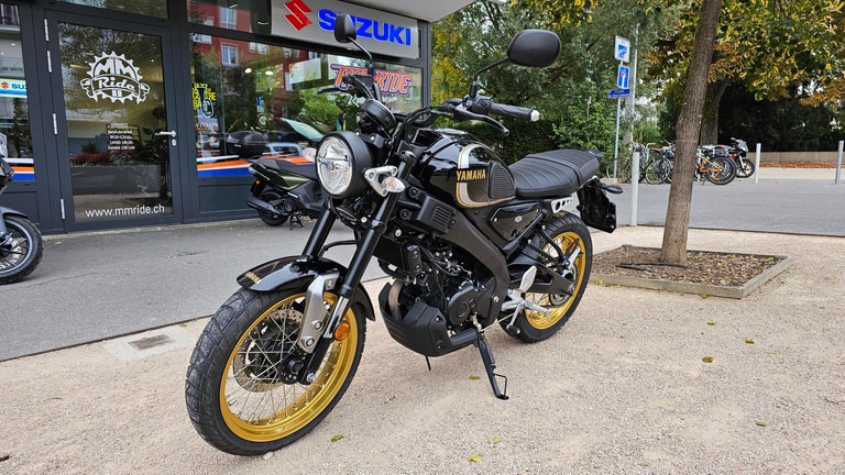YAMAHA XSR 125 Legacy