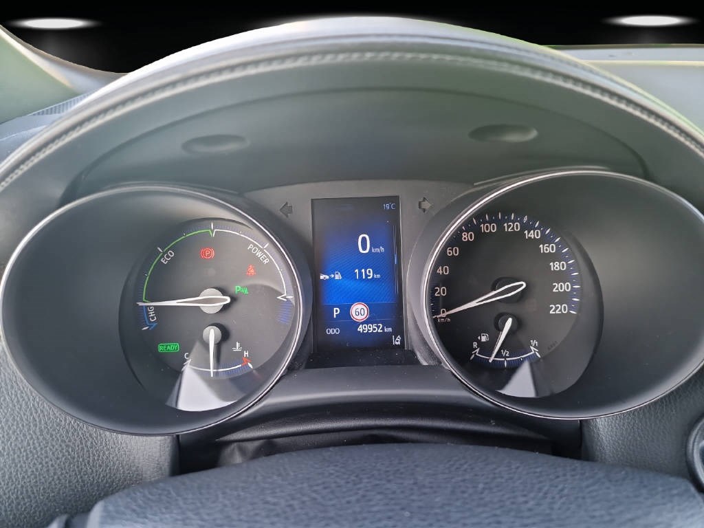TOYOTA C-HR 1.8 VVTi HSD Trend-image-12