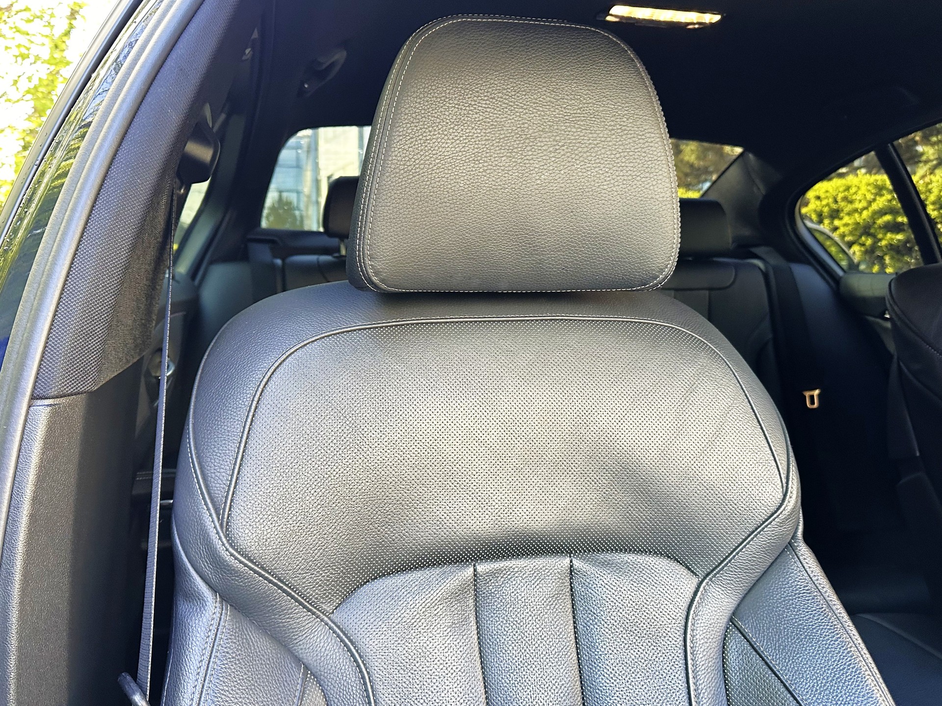 BMW 530e iPerformance Sport Line Steptronic-image-9