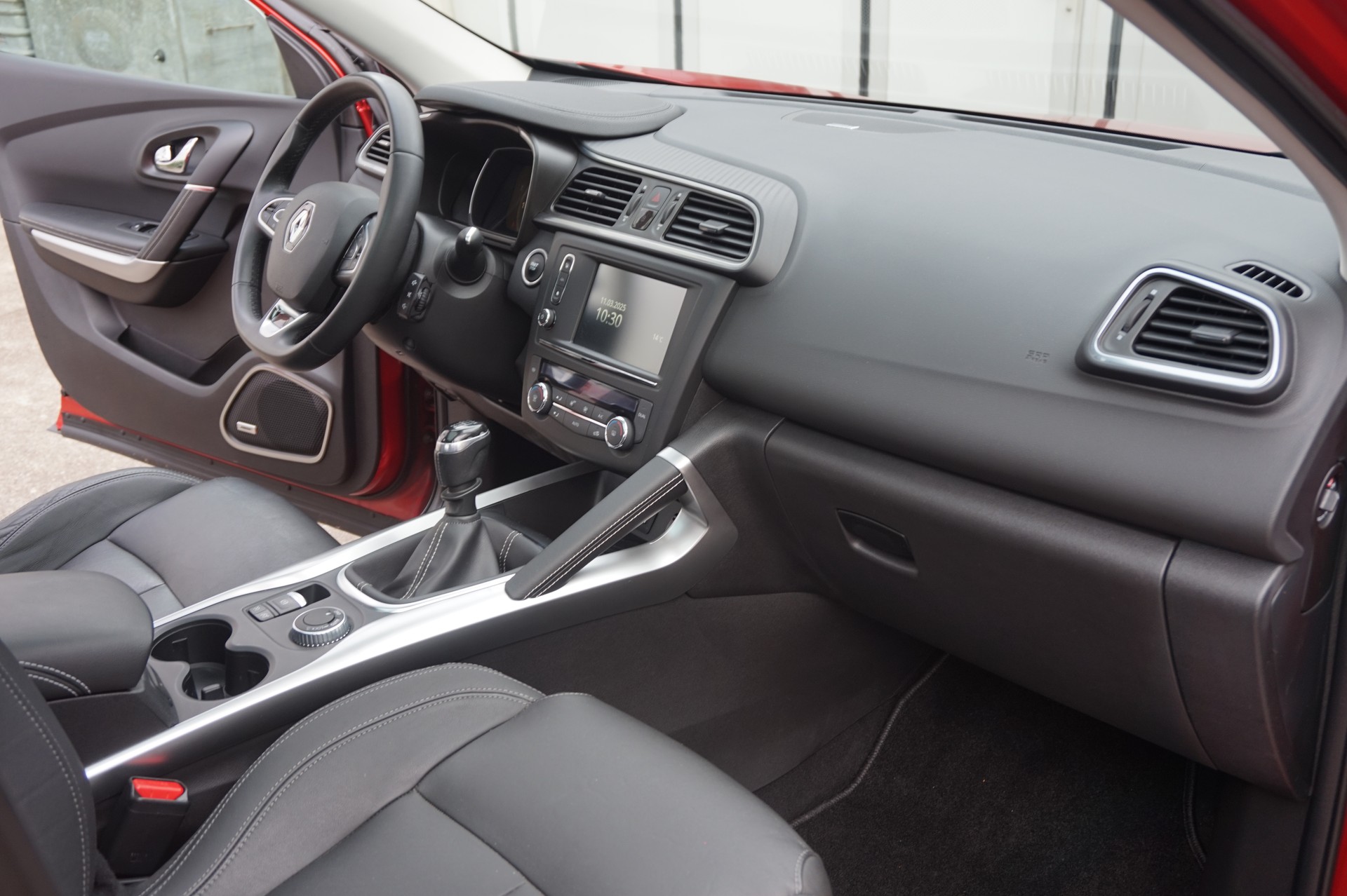 RENAULT Kadjar 1.6 dCi Bose 4x4-image-10