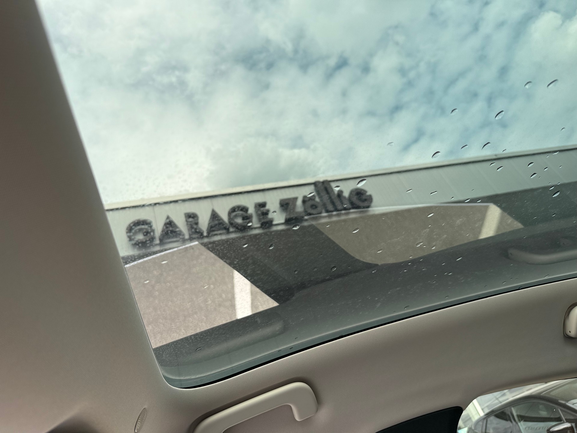 SERES 5 4WD Garage Zöllig - Finanzierung 0% Zins möglich-image-18