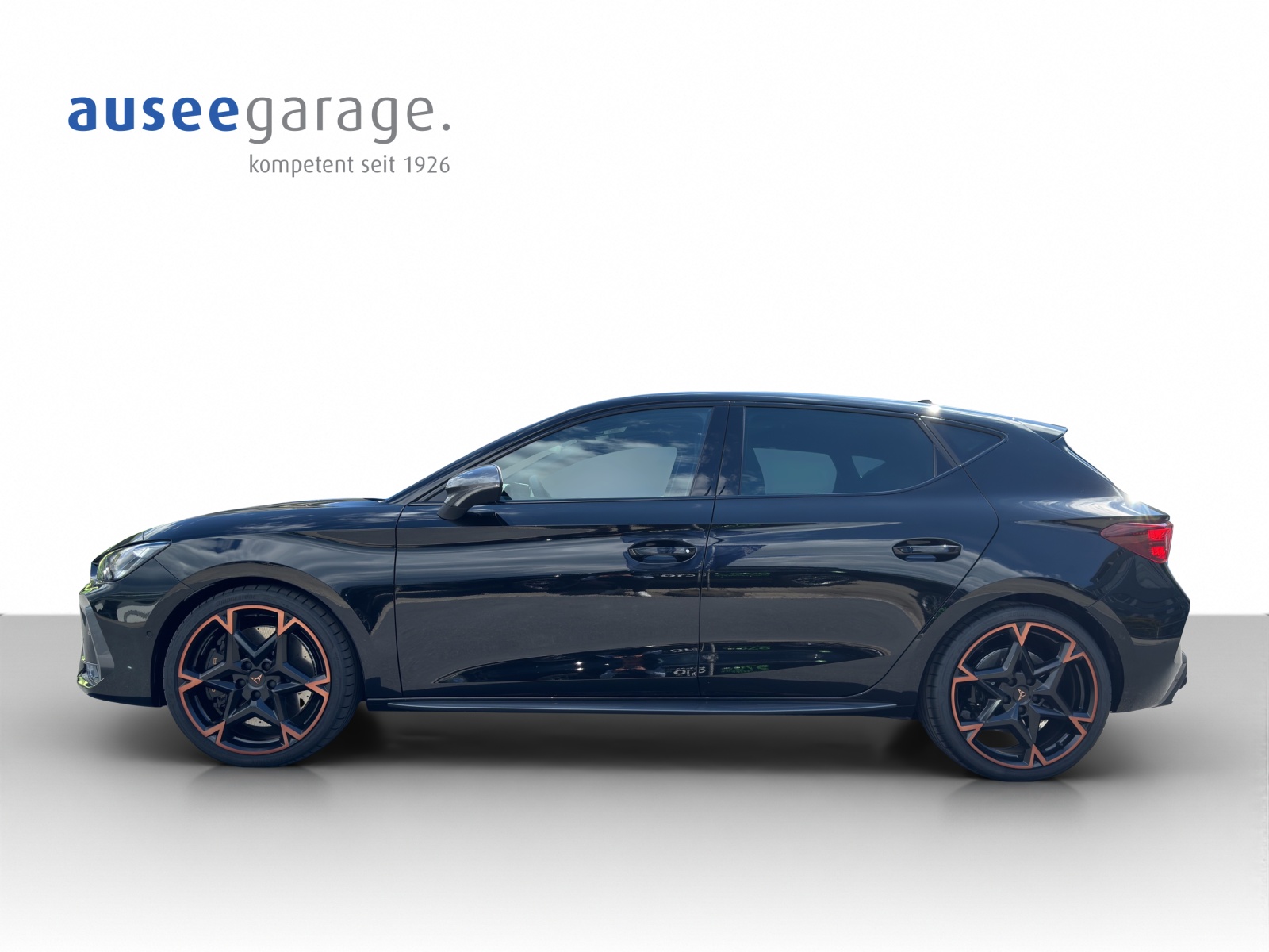 CUPRA LEON 2.0 TSI Extreme DSG-showroom-element-1