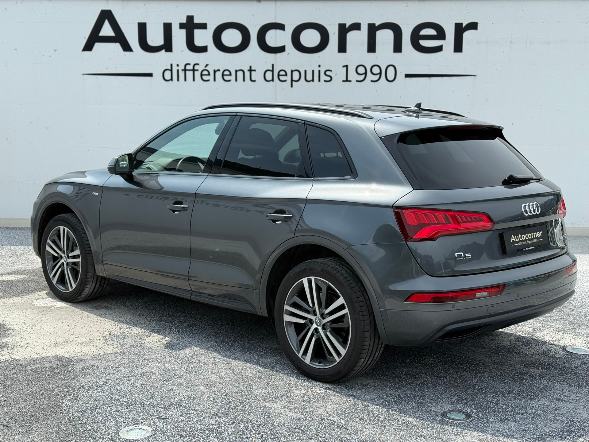 AUDI Q5 45 TFSI sport quattro S-tronic-showroom-element-3
