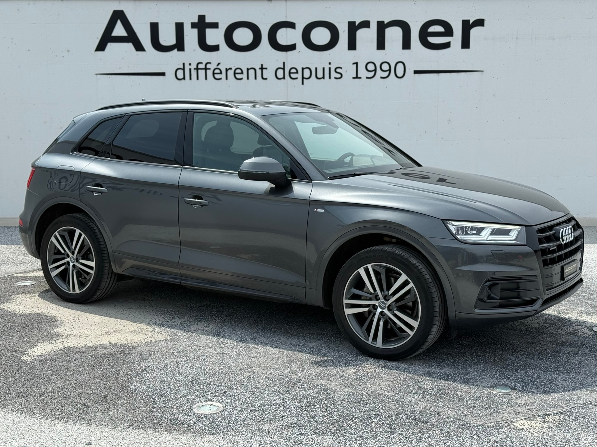 AUDI Q5 45 TFSI sport quattro S-tronic-showroom-element-2