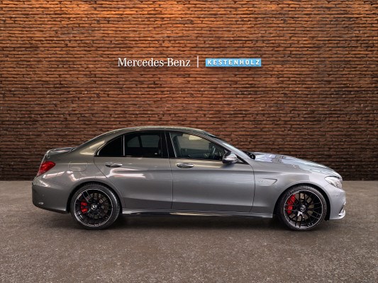 MERCEDES-BENZ C 63 S AMG-showroom-element-2