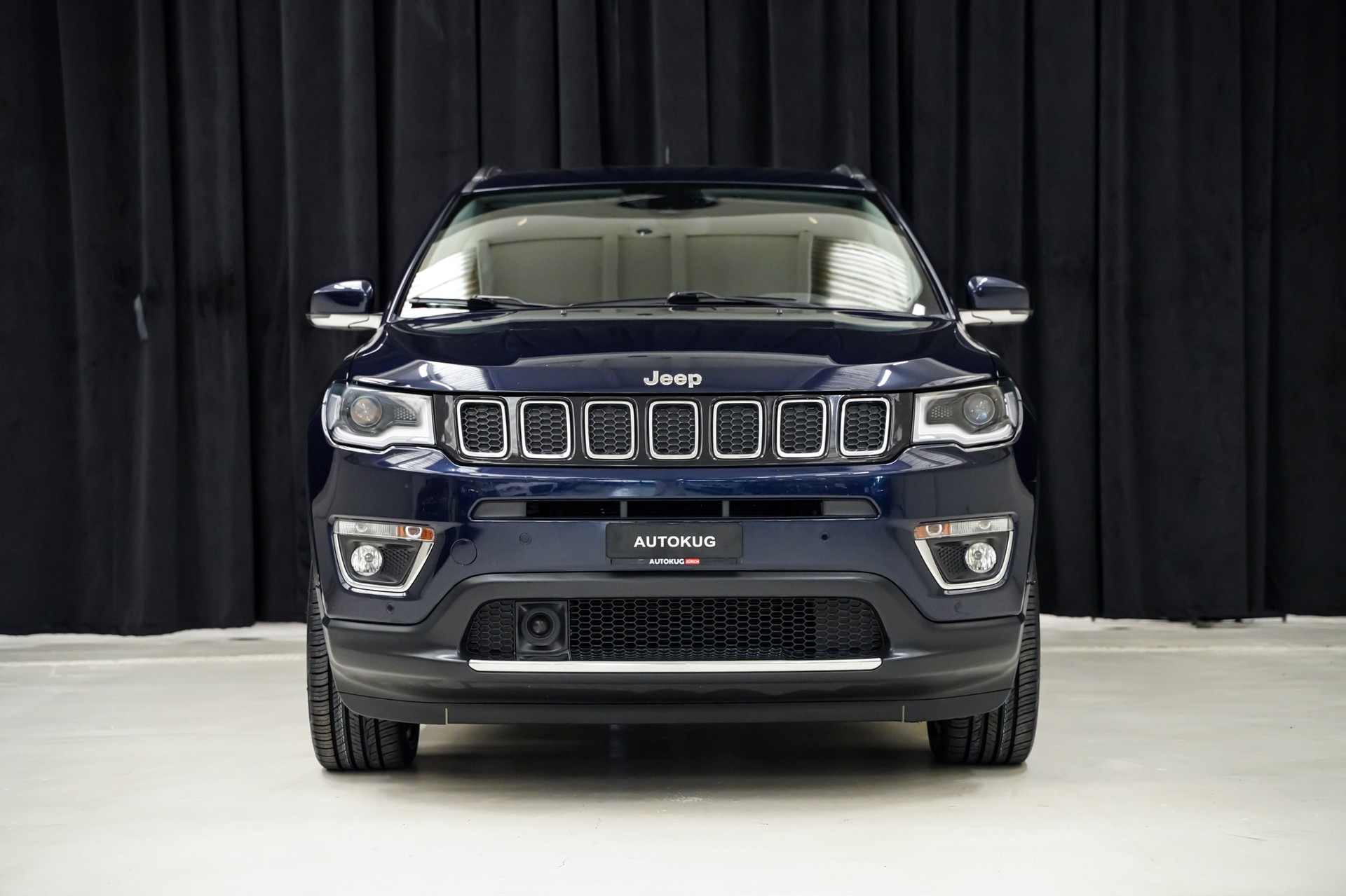 JEEP Compass 1.4 Turbo Limited AWD 9ATX-showroom-element-1