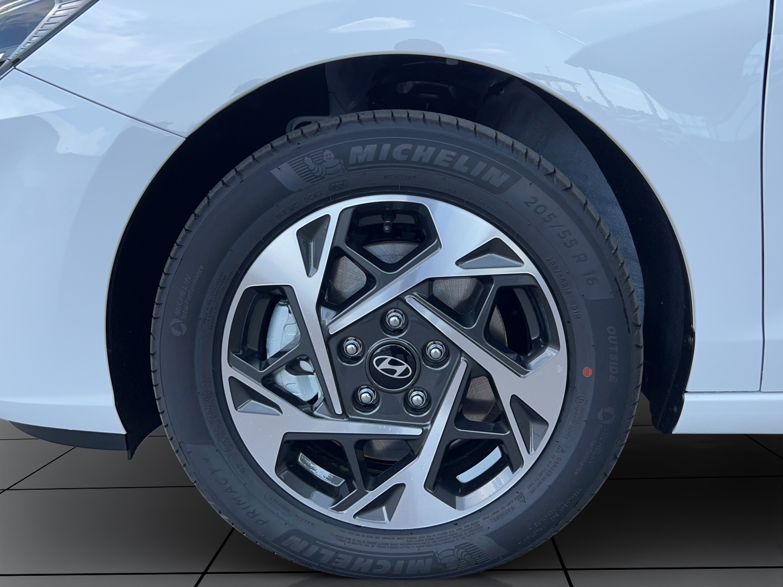 Image HYUNDAI I30 i30 1.5 T-GDi Amplia 48V MH DCT