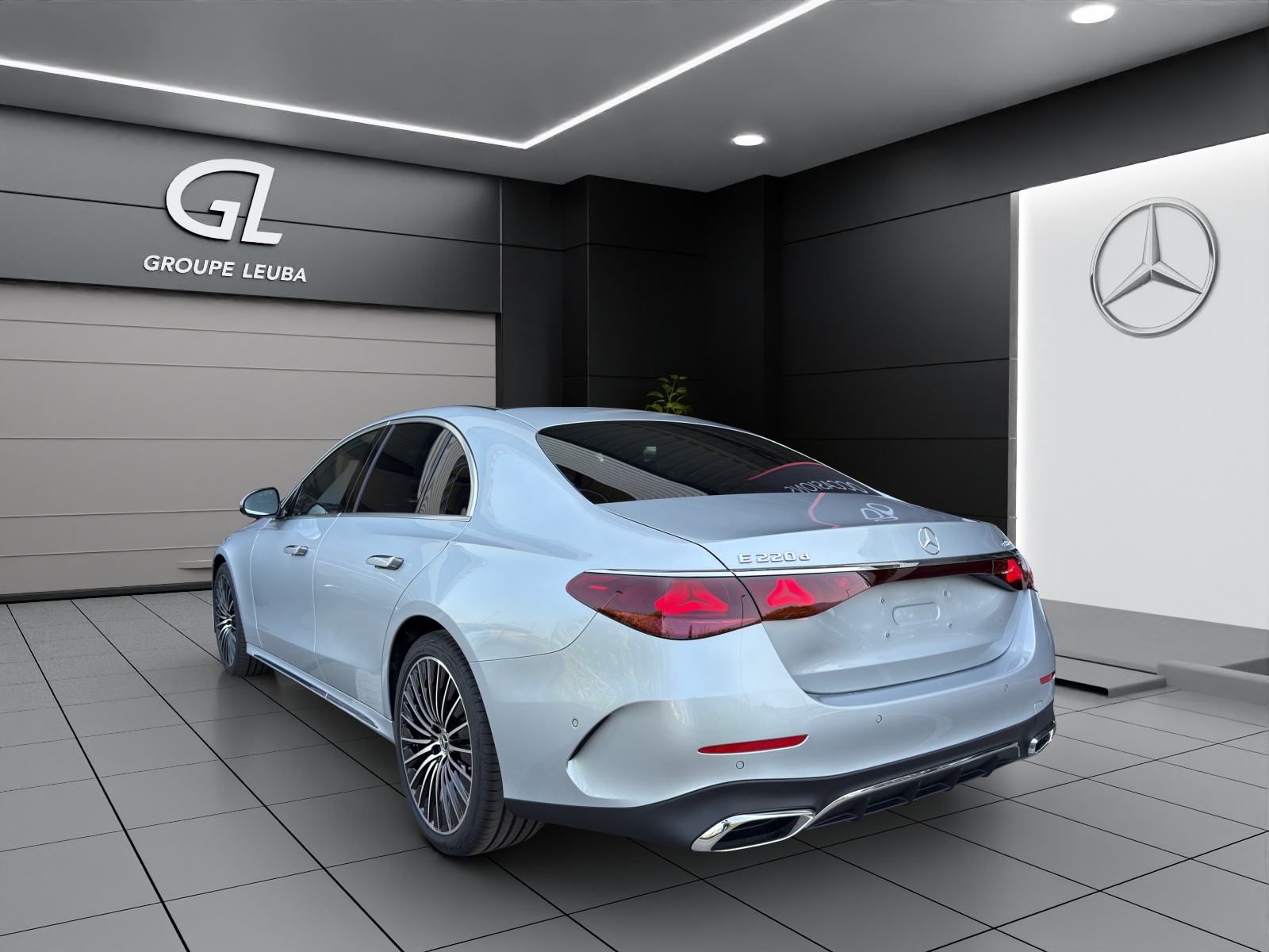 Image MERCEDES-BENZ E-220 E 220 d 4Matic 9G-Tronic