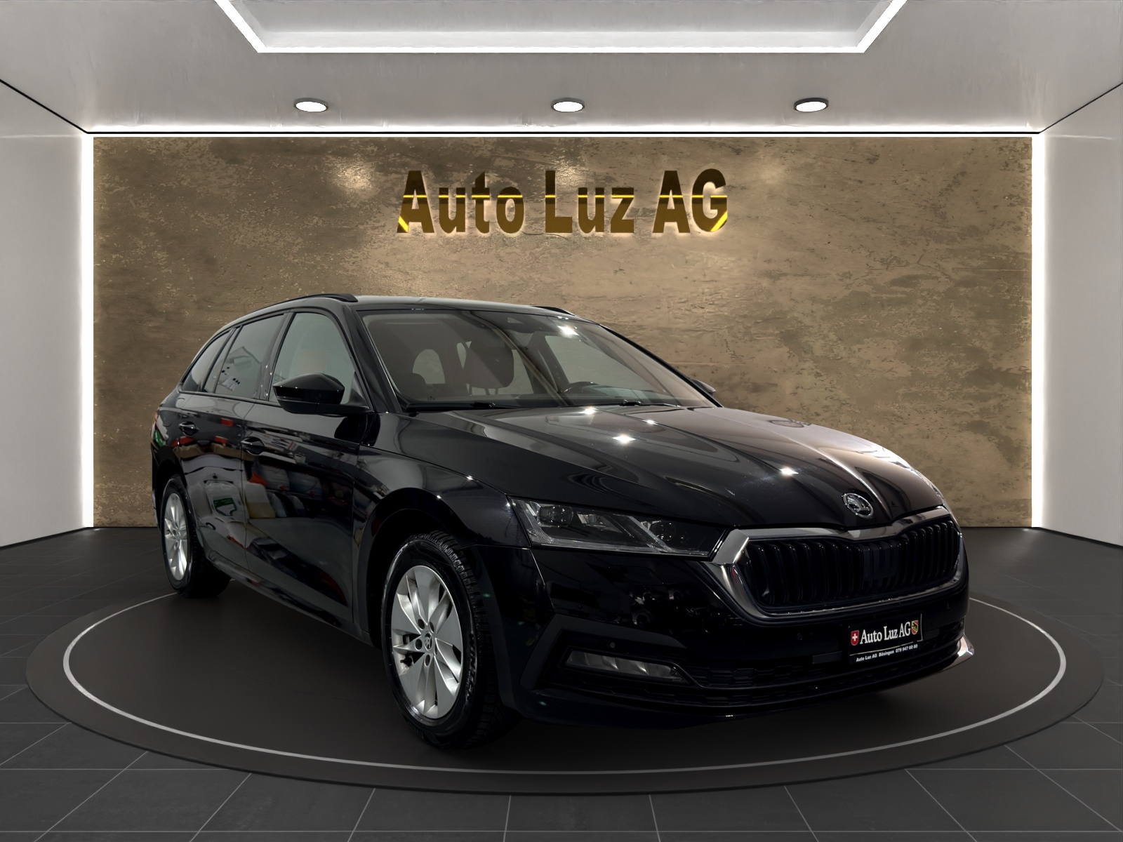 SKODA Octavia Combi 2.0 TDI DSG Ambition 4x4-image-4