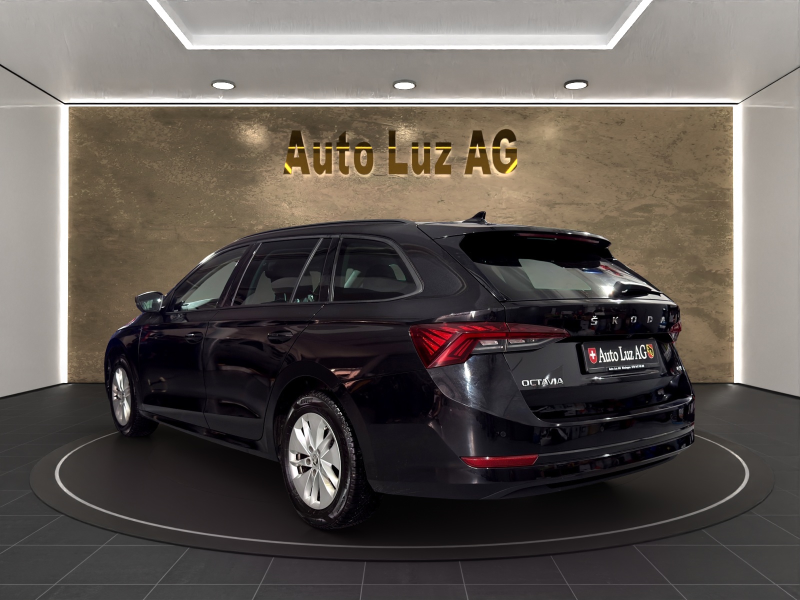 SKODA Octavia Combi 2.0 TDI DSG Ambition 4x4-image-6