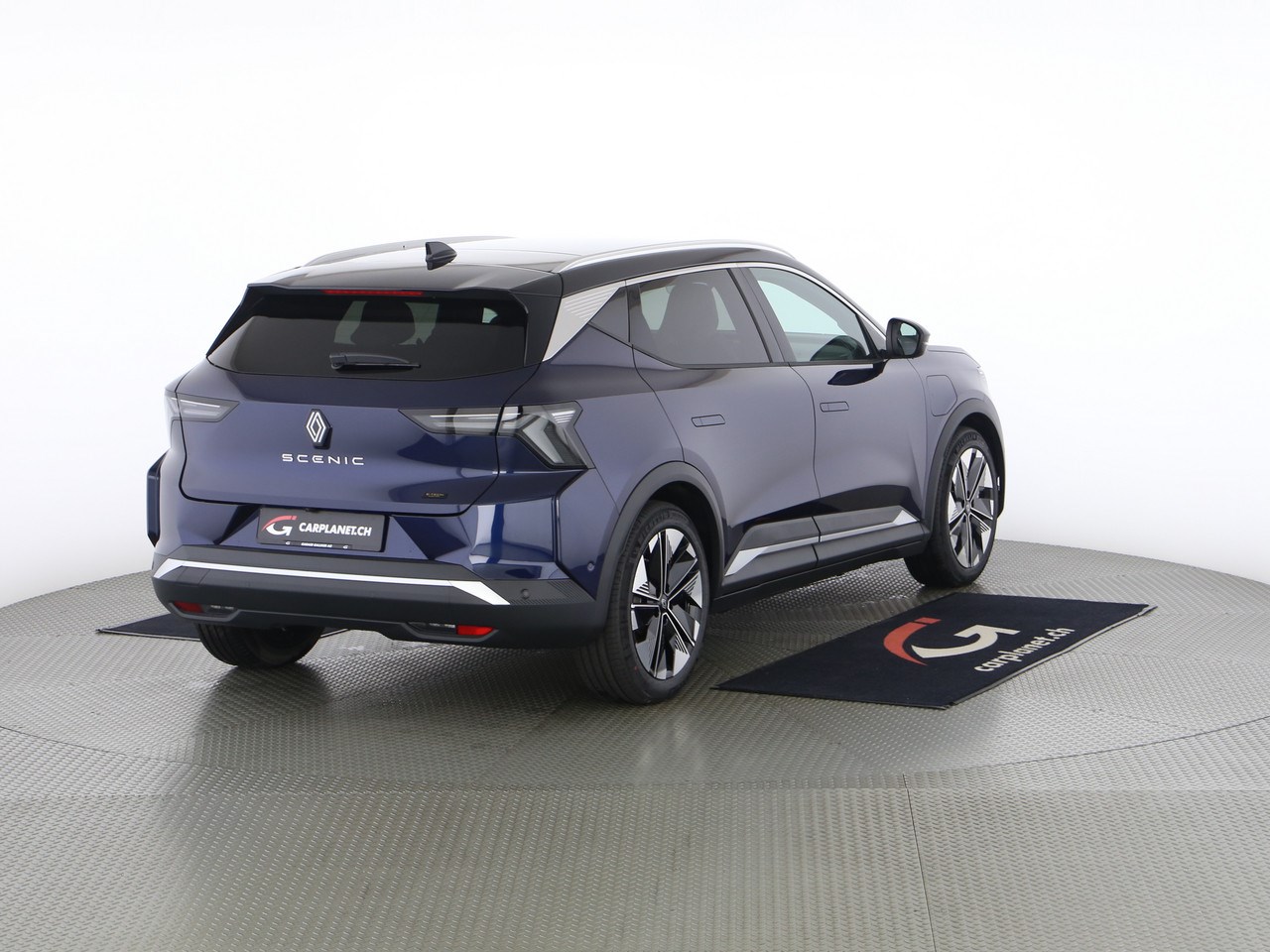 RENAULT Scénic E-Tech iconic-showroom-element-2