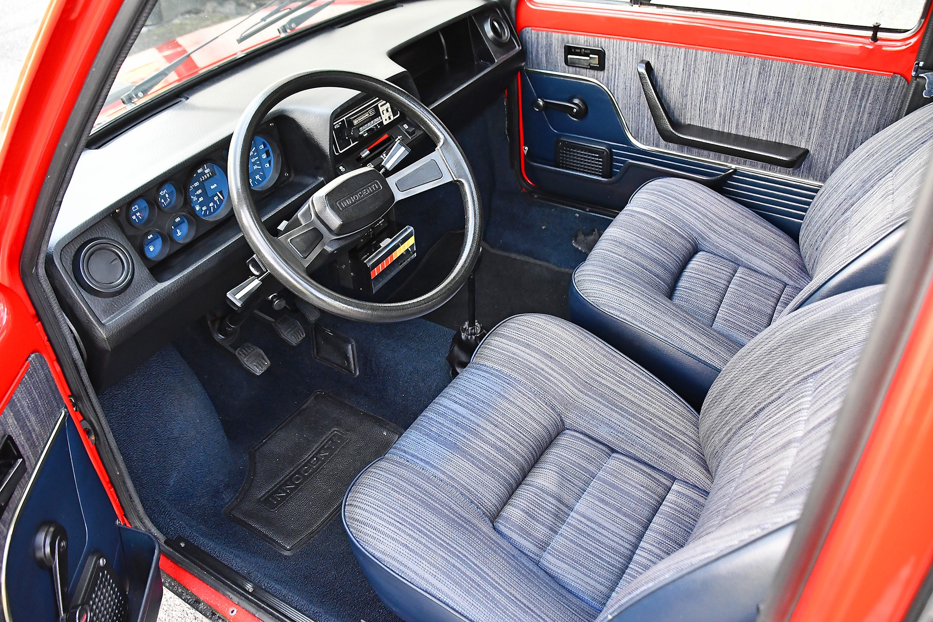 INNOCENTI de Tomaso-image-7