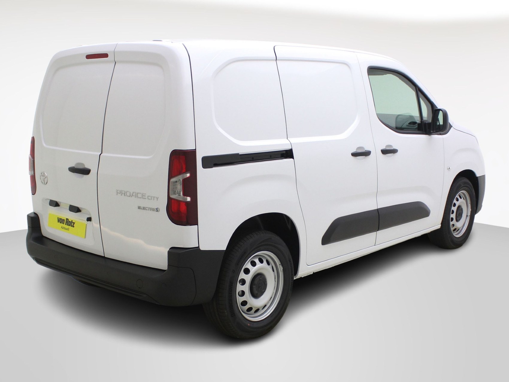 TOYOTA PROACE CITY Van L1 52KWh Active-showroom-element-3