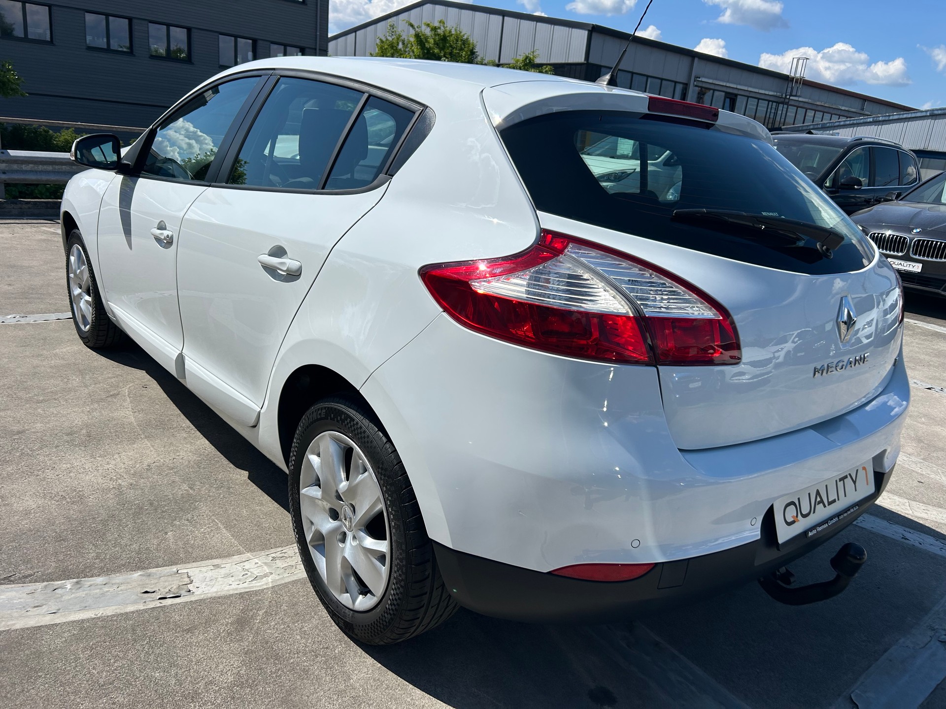RENAULT Mégane 1.2 16V Turbo Expression-showroom-element-2