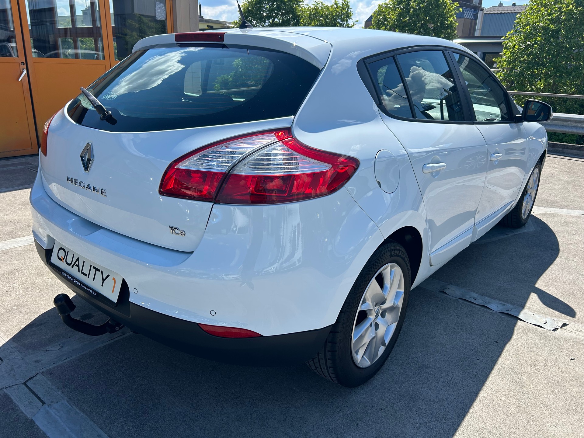 RENAULT Mégane 1.2 16V Turbo Expression-showroom-element-3