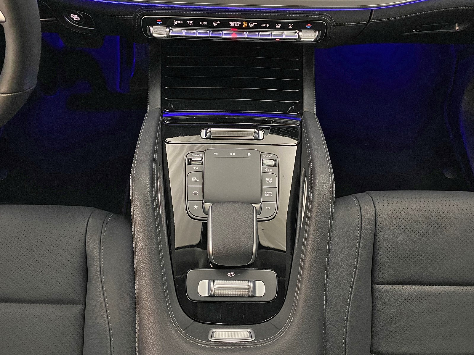 MERCEDES-BENZ GLE 400 e AMG Line 4Matic-image-9