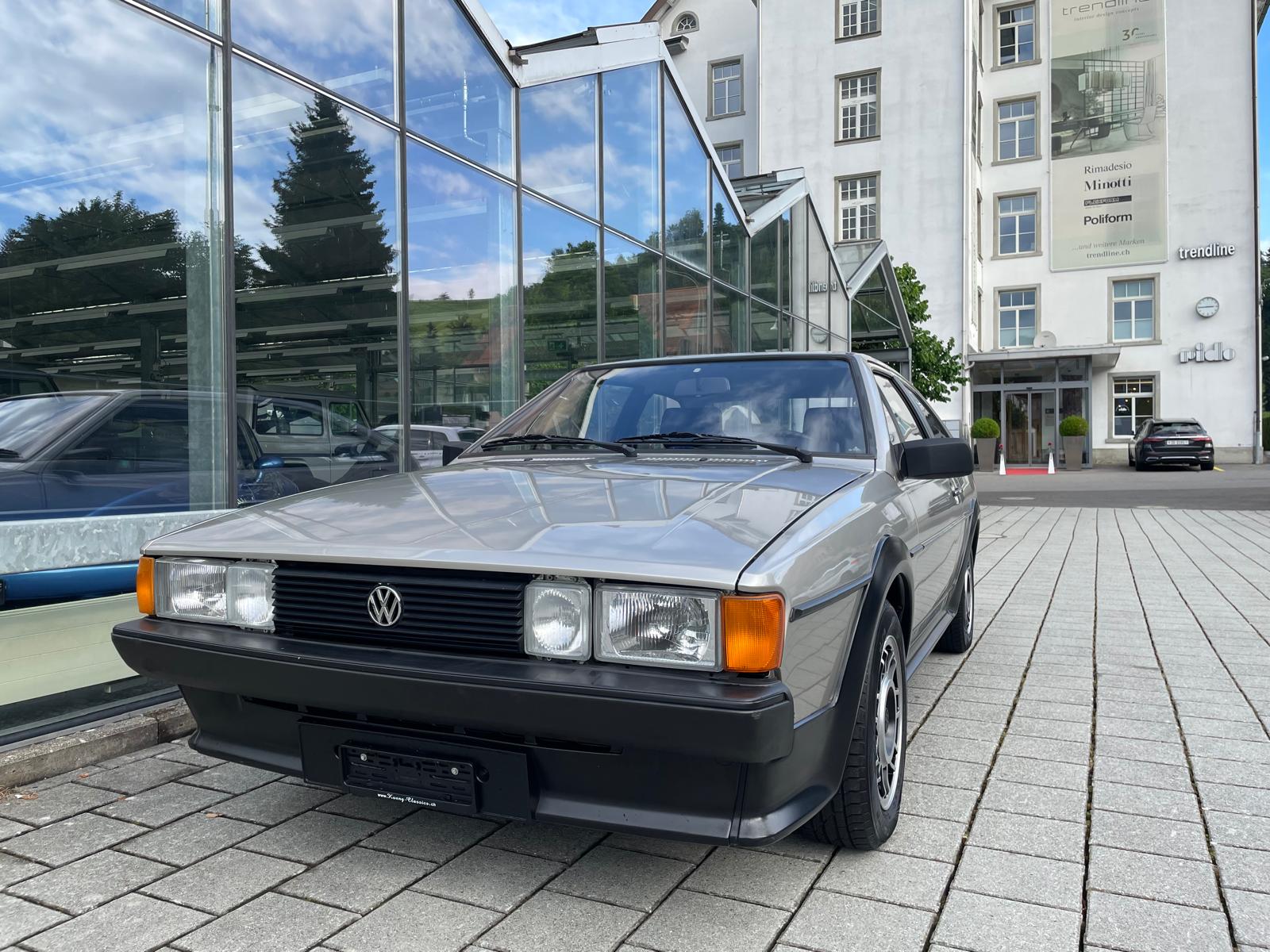 VW Scirocco 1800 GT-showroom-element-3