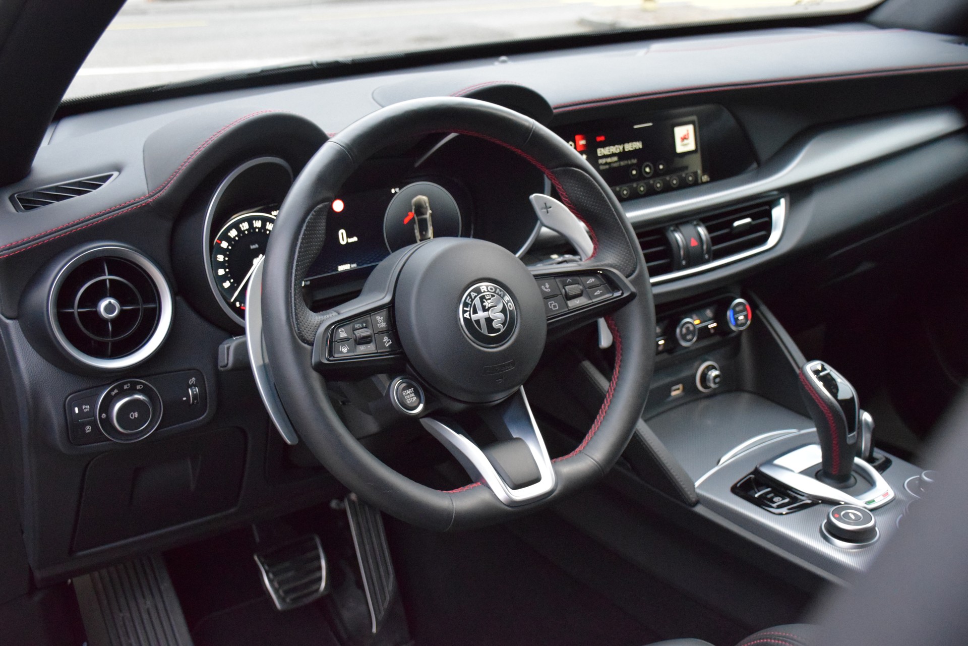 ALFA ROMEO Stelvio 2.0 Q4 280 Competizione-image-9