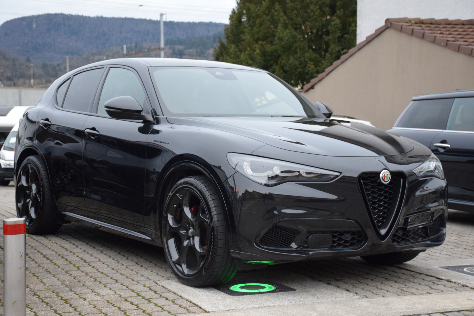 ALFA ROMEO Stelvio 2.0 Q4 280 Competizione-image-4