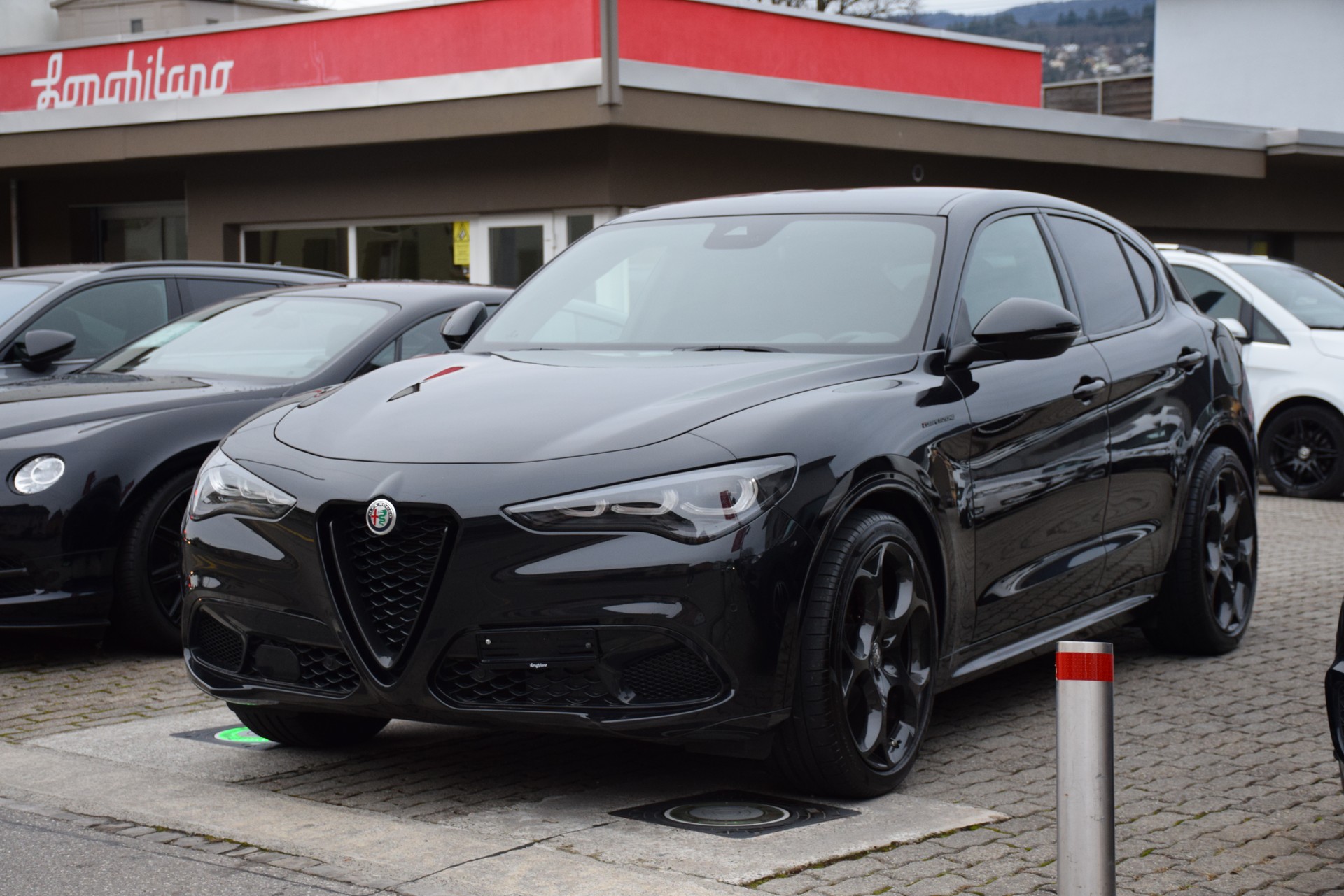 ALFA ROMEO Stelvio 2.0 Q4 280 Competizione