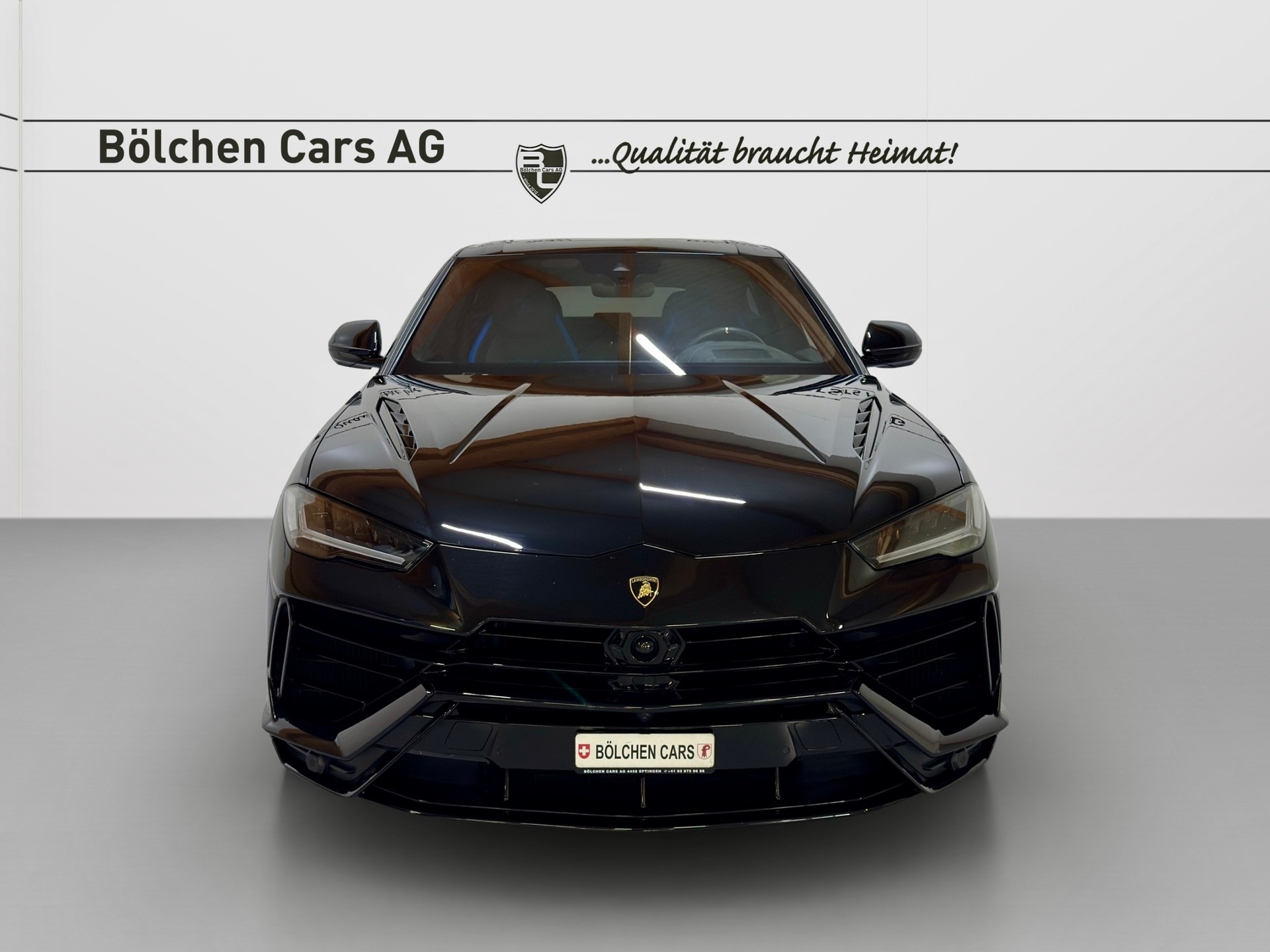 LAMBORGHINI Urus S E-Gear-showroom-element-1