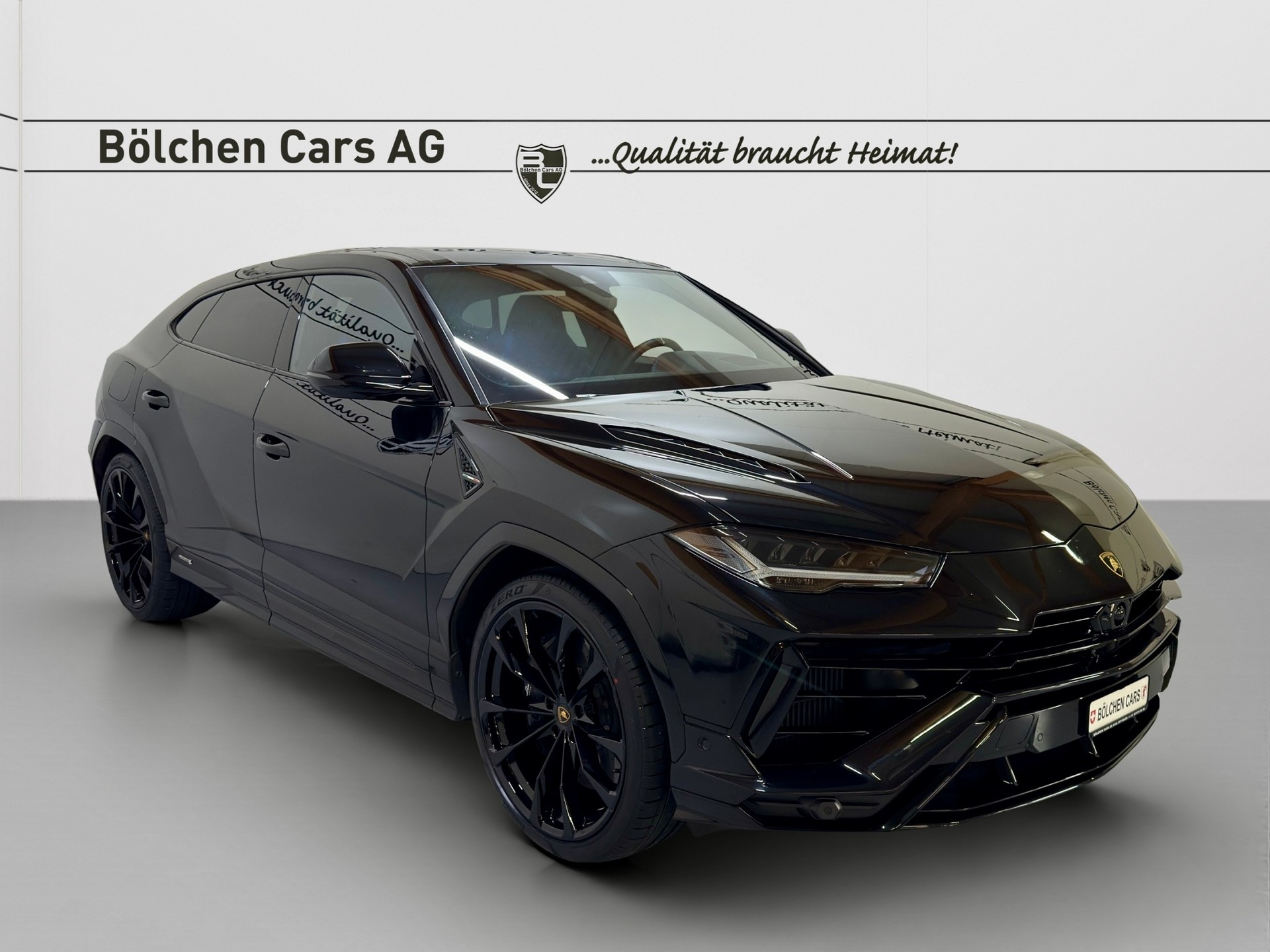 LAMBORGHINI Urus S E-Gear