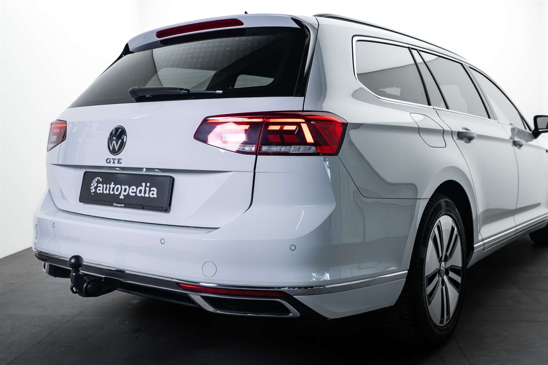 VW Passat Variant 1.4 TSI GTE Hybrid DSG 217PS-showroom-element-3