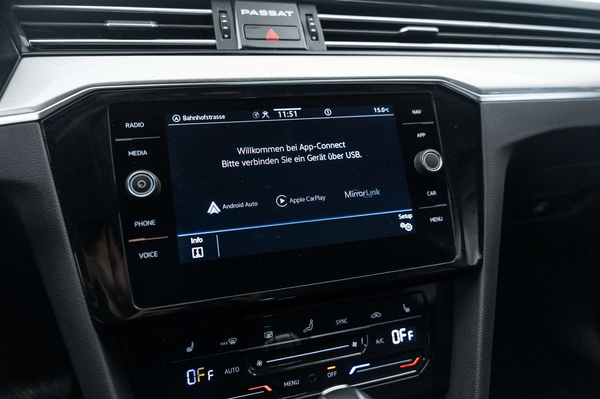 VW Passat Variant 1.4 TSI GTE Hybrid DSG 217PS-image-19