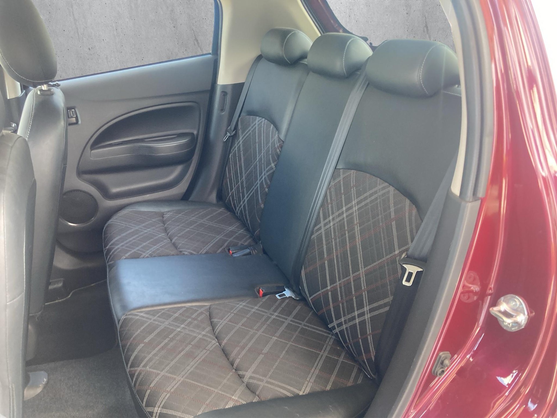 MITSUBISHI Space Star 1.2 MIVEC Intense+-image-7