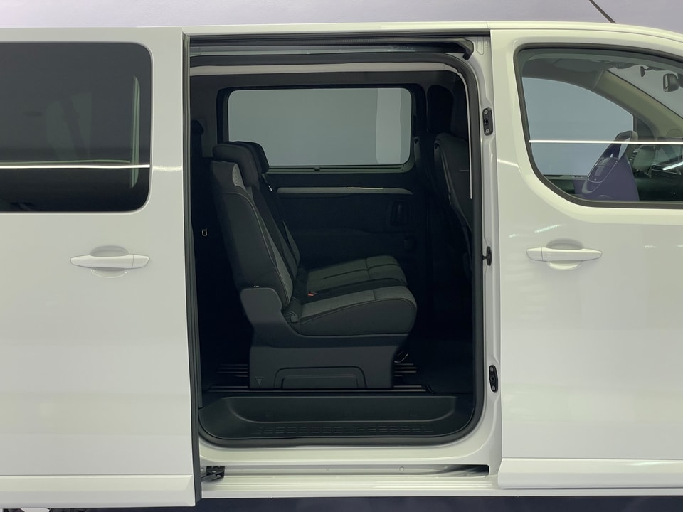 Proace Verso L1 2.0 D Trend