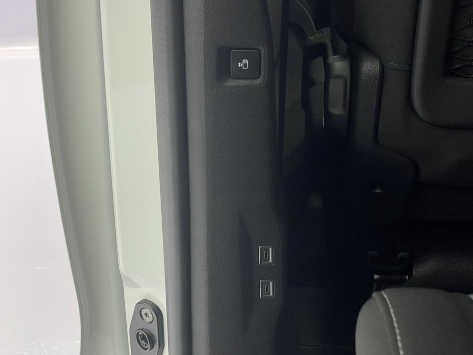 Proace Verso L1 2.0 D Trend