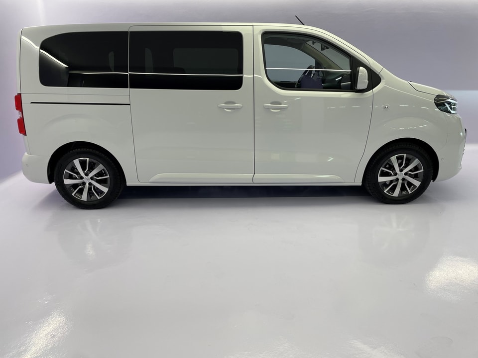 Proace Verso L1 2.0 D Trend