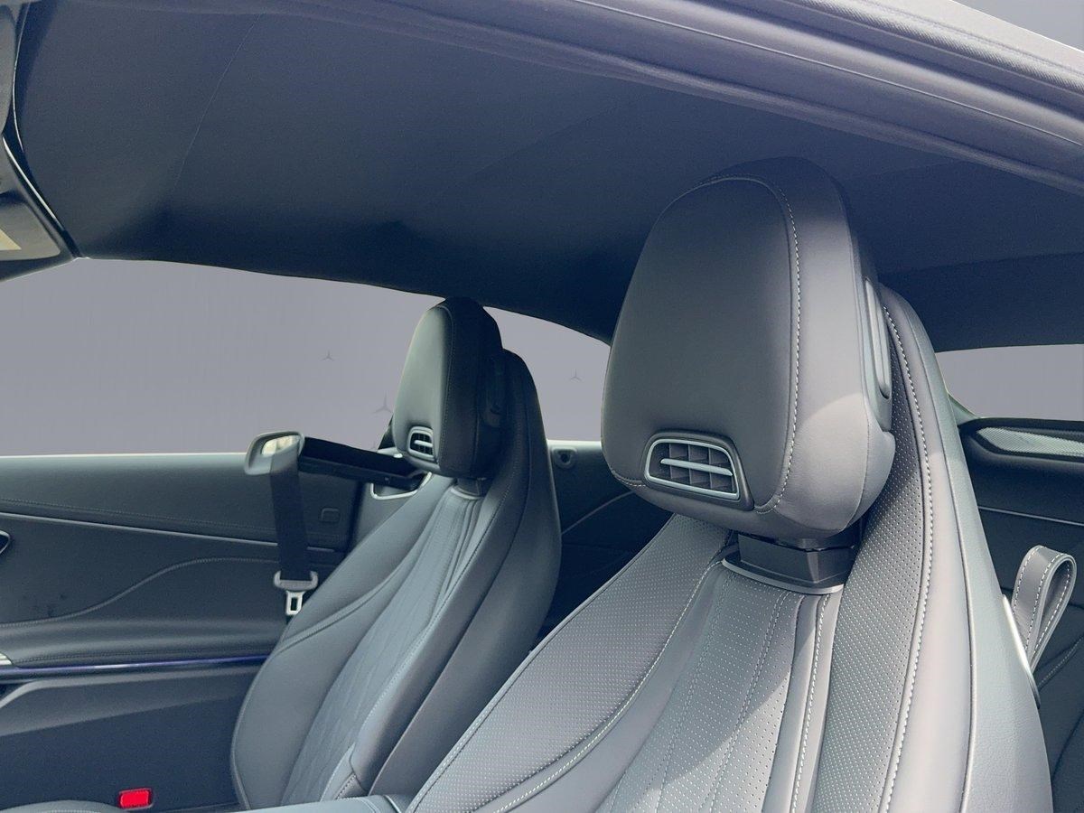 MERCEDES-BENZ CLE 450 AMG Line 4matic Cabriolet-image-18