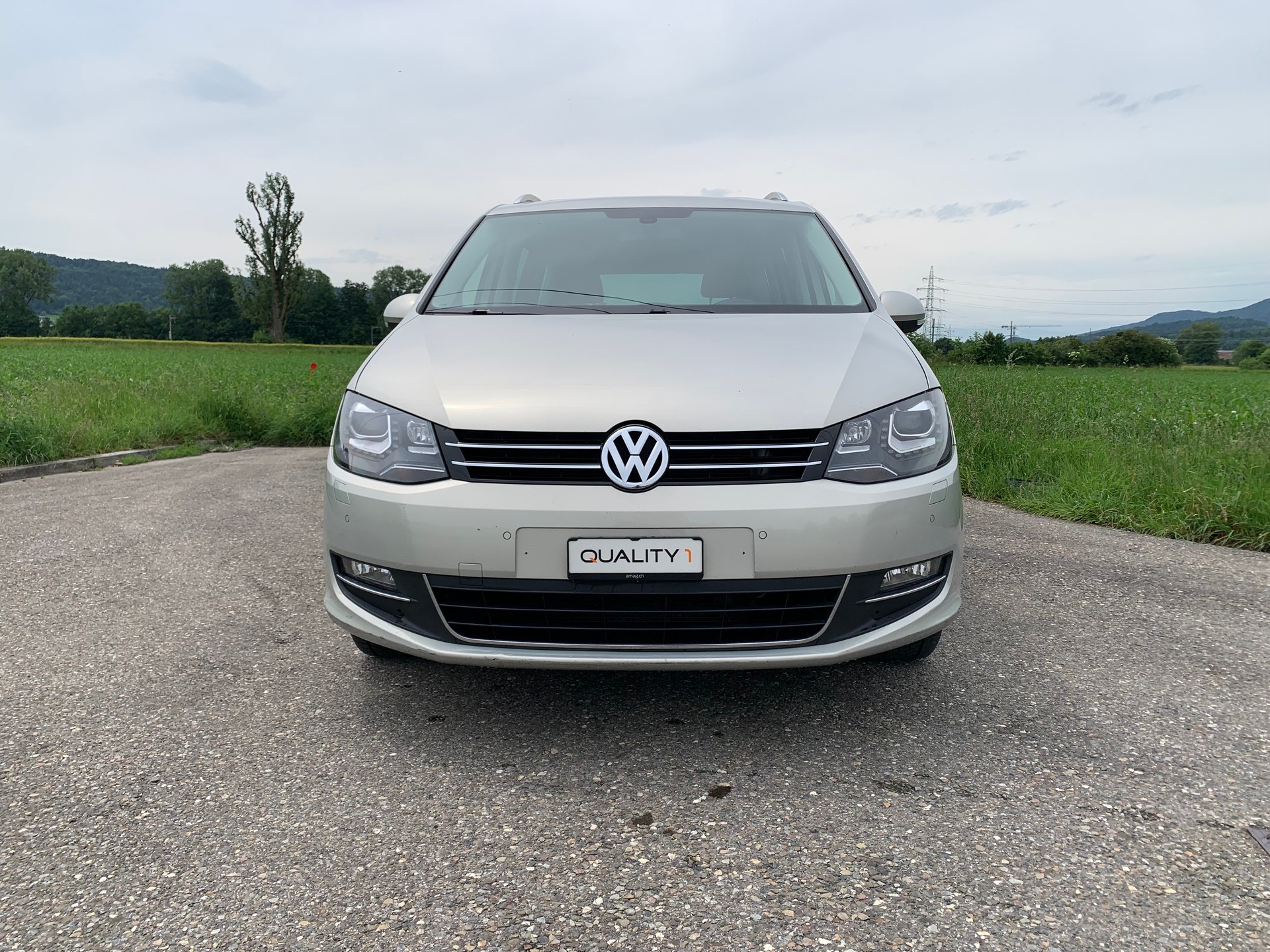 VW SHARAN-image-1