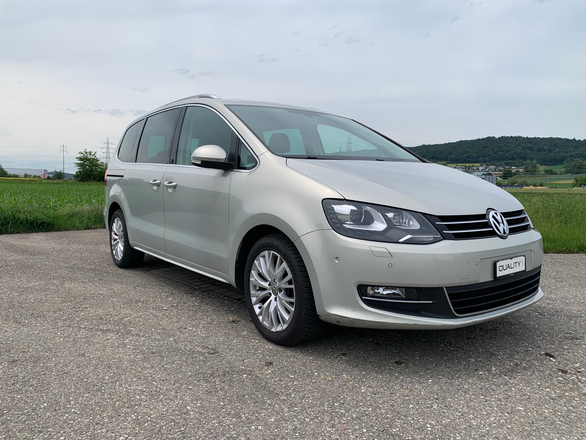 VW SHARAN-image-2
