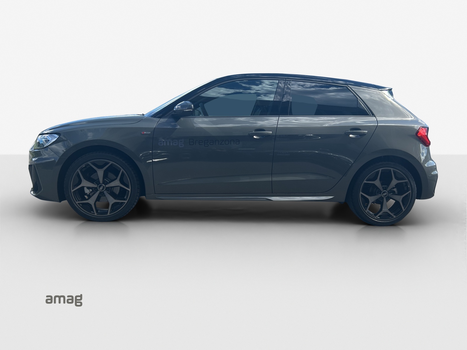 AUDI A1 Sportback 30 TFSI S Line Attraction-showroom-element-1