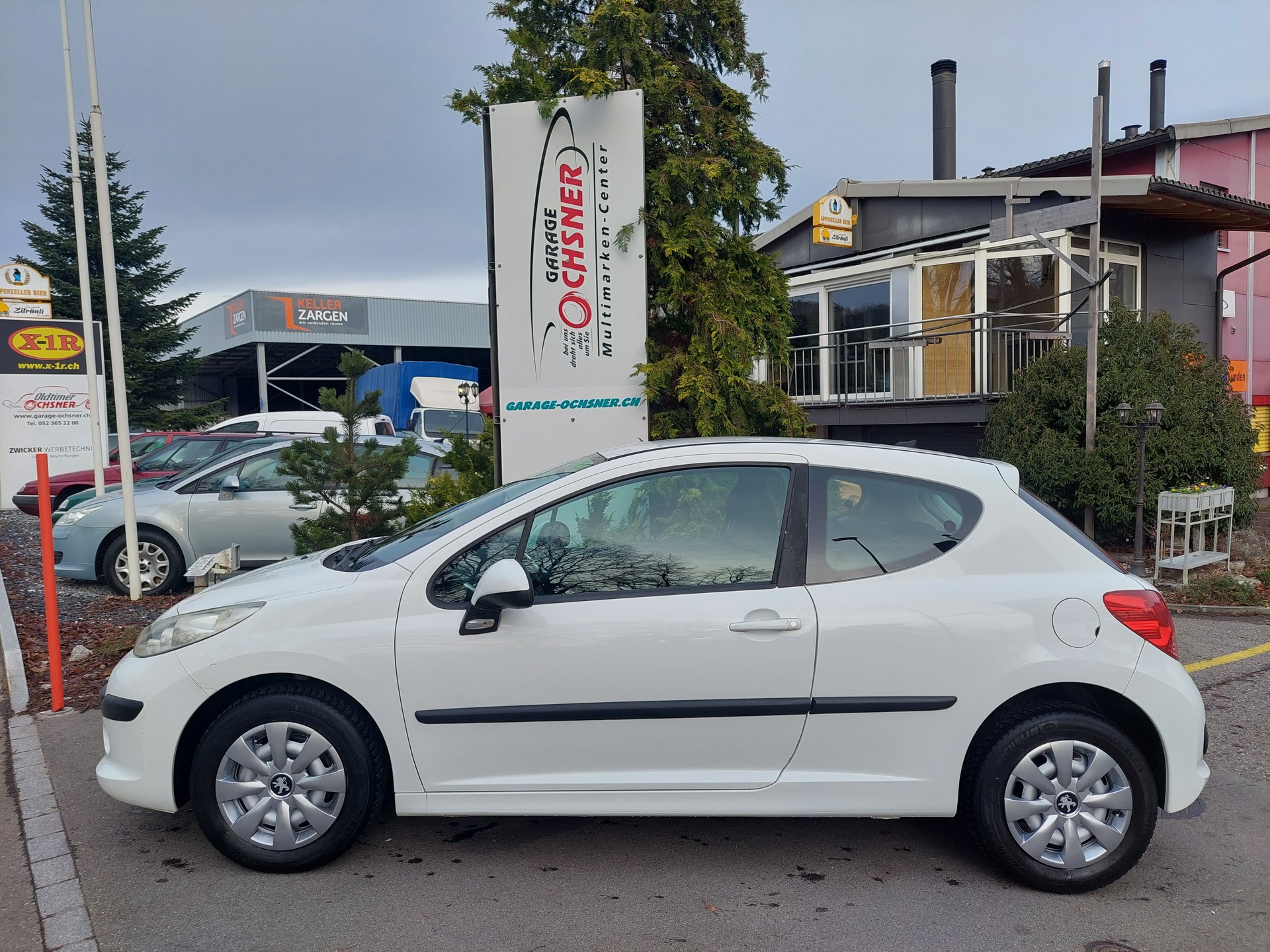 PEUGEOT 207 1.4 16V Trendy-showroom-element-2