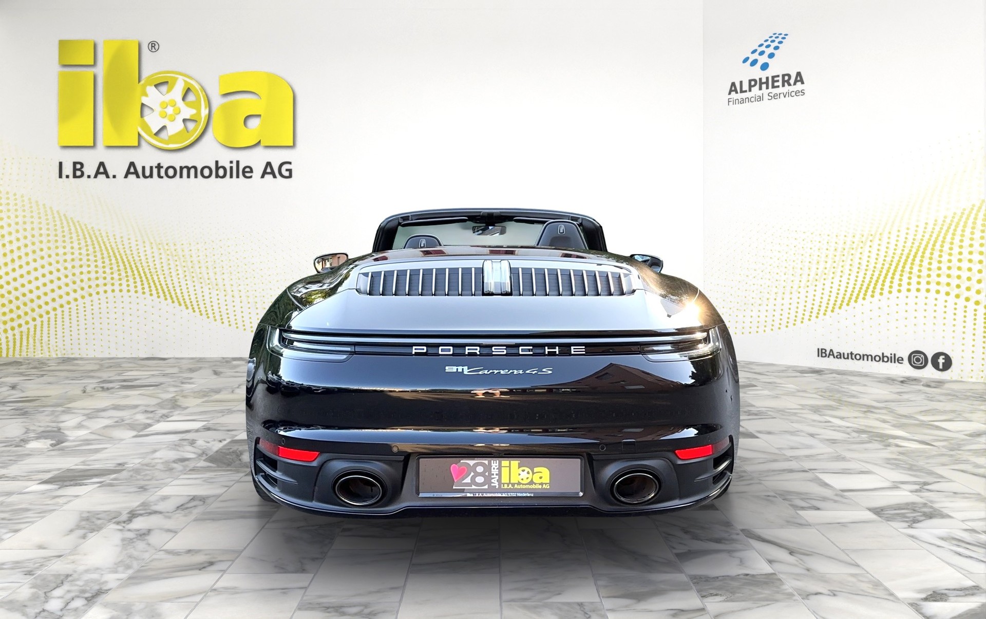 PORSCHE 911 Carrera 4S Cabriolet 4x4 Aut.-showroom-element-3