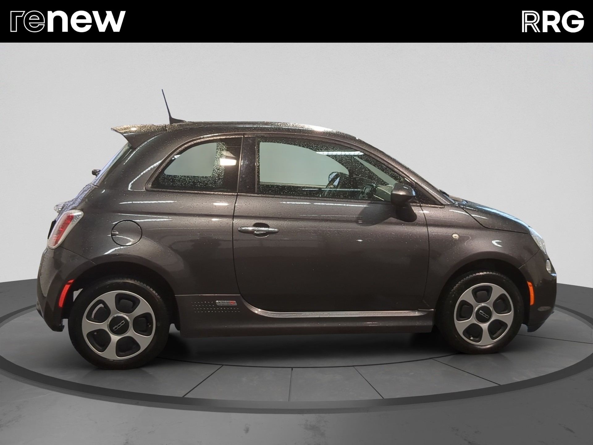 FIAT 500 3+1 electric 87 kW Passion-showroom-element-1