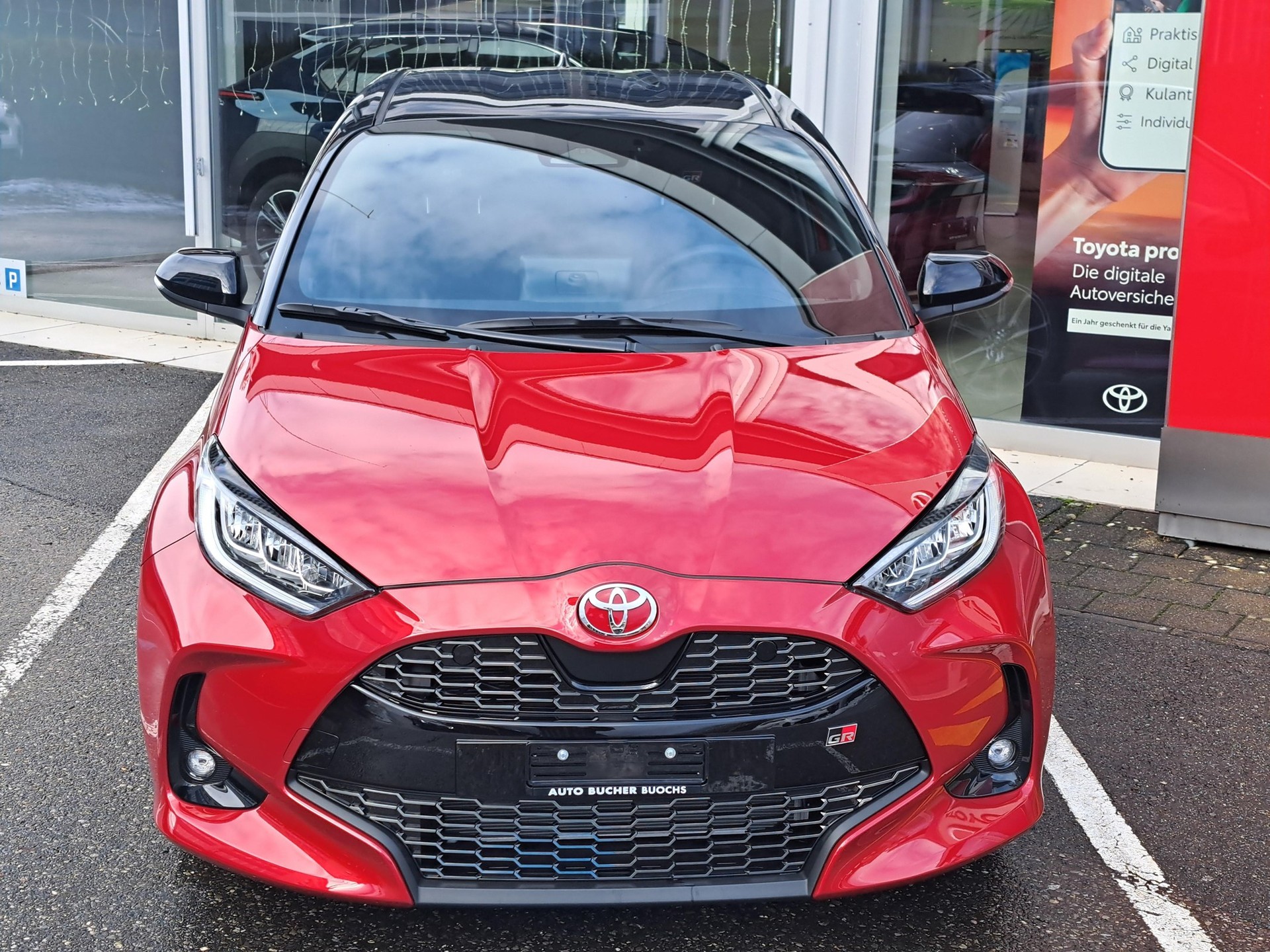 TOYOTA Yaris 1.5 VVT-i HSD GR Sport-showroom-element-3