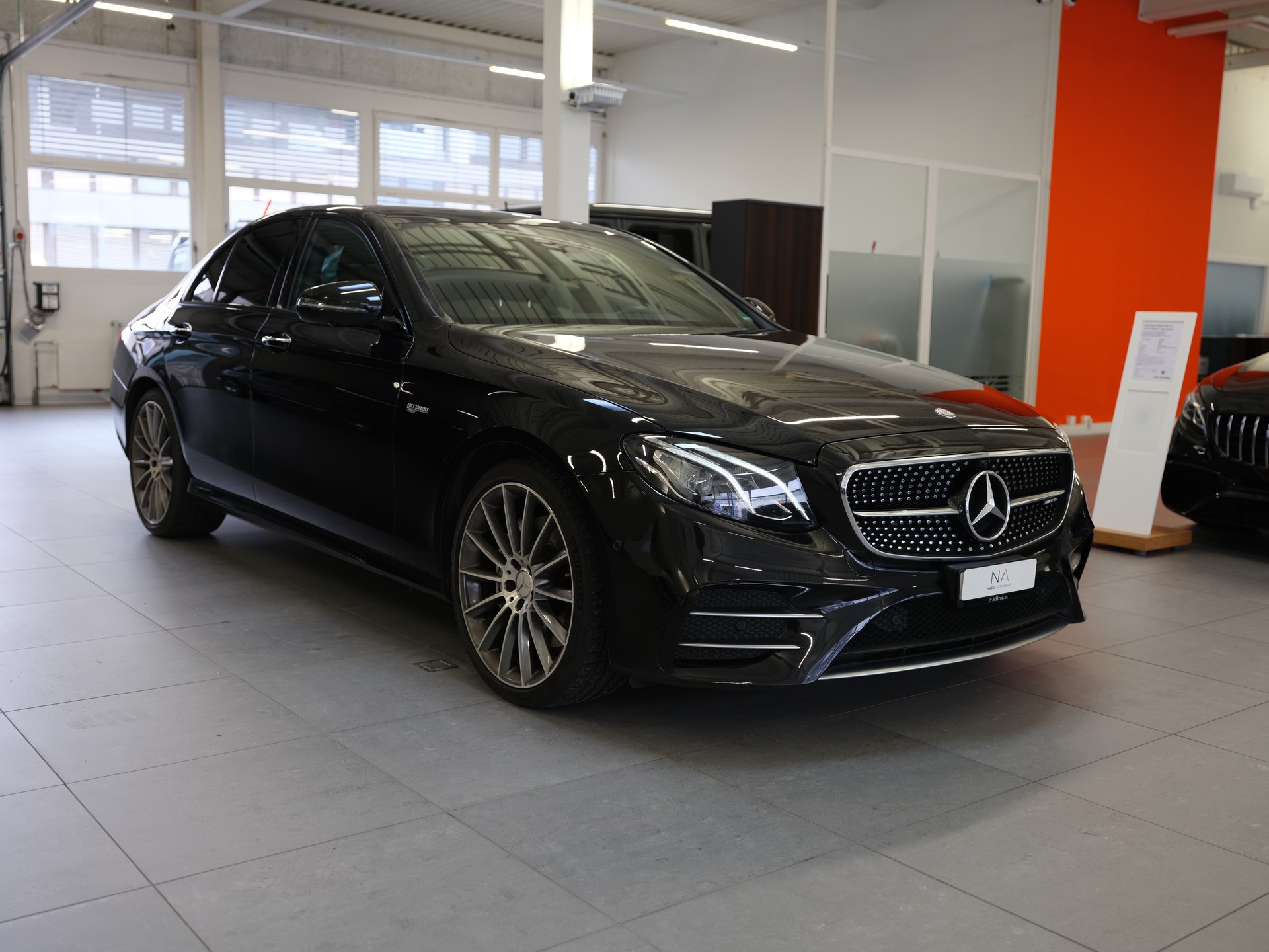 MERCEDES-BENZ E 43 AMG 4Matic 9G-Tronic